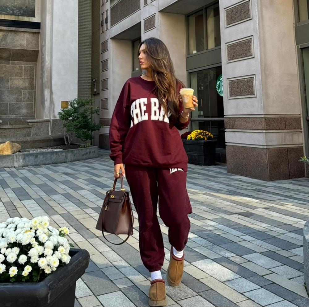 The Bar Maroon Varsity Jogger Sweatpants Elastic Cuffed Relaxed Fit Size Xs